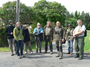 Skupinovy snimek ucastniku z nedelni vychazky v okoli Kohoutova vvt 2012 Foto - Martin Fejfar.